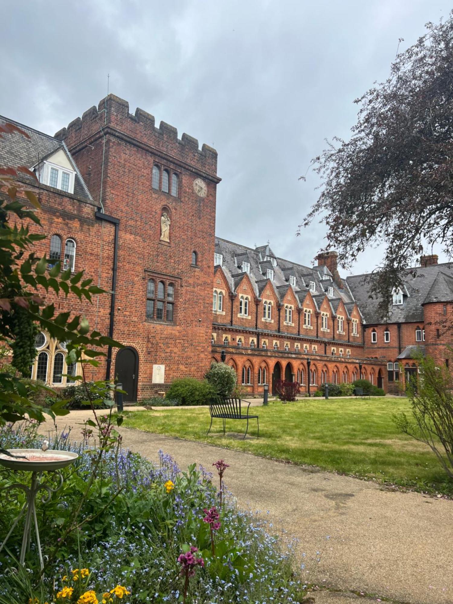 Victorian Convent Apartment Windsor Ruang foto